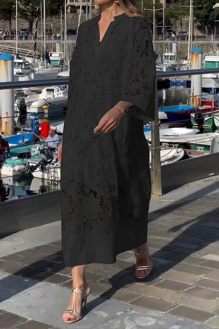 Dámské elegantní krajkové šaty s výstřihem do V