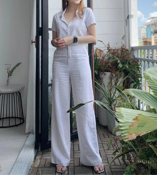 Nový stylový overal s krátkým rukávem