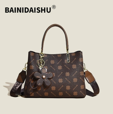 Stylová a všestranná taška přes jedno rameno s velkou kapacitou