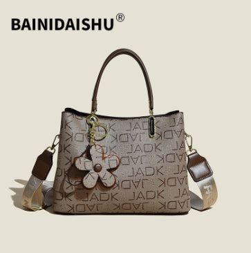 Stylová a všestranná taška přes jedno rameno s velkou kapacitou