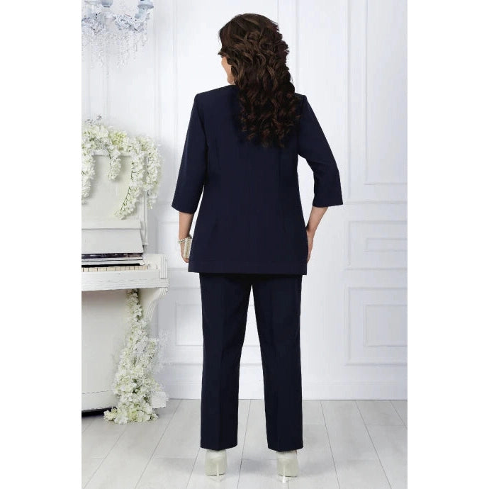 Dámský dvoudílný oblek 2025