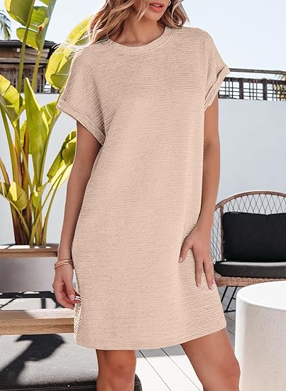 Dámské šaty s krátkým rukávem na léto 2025