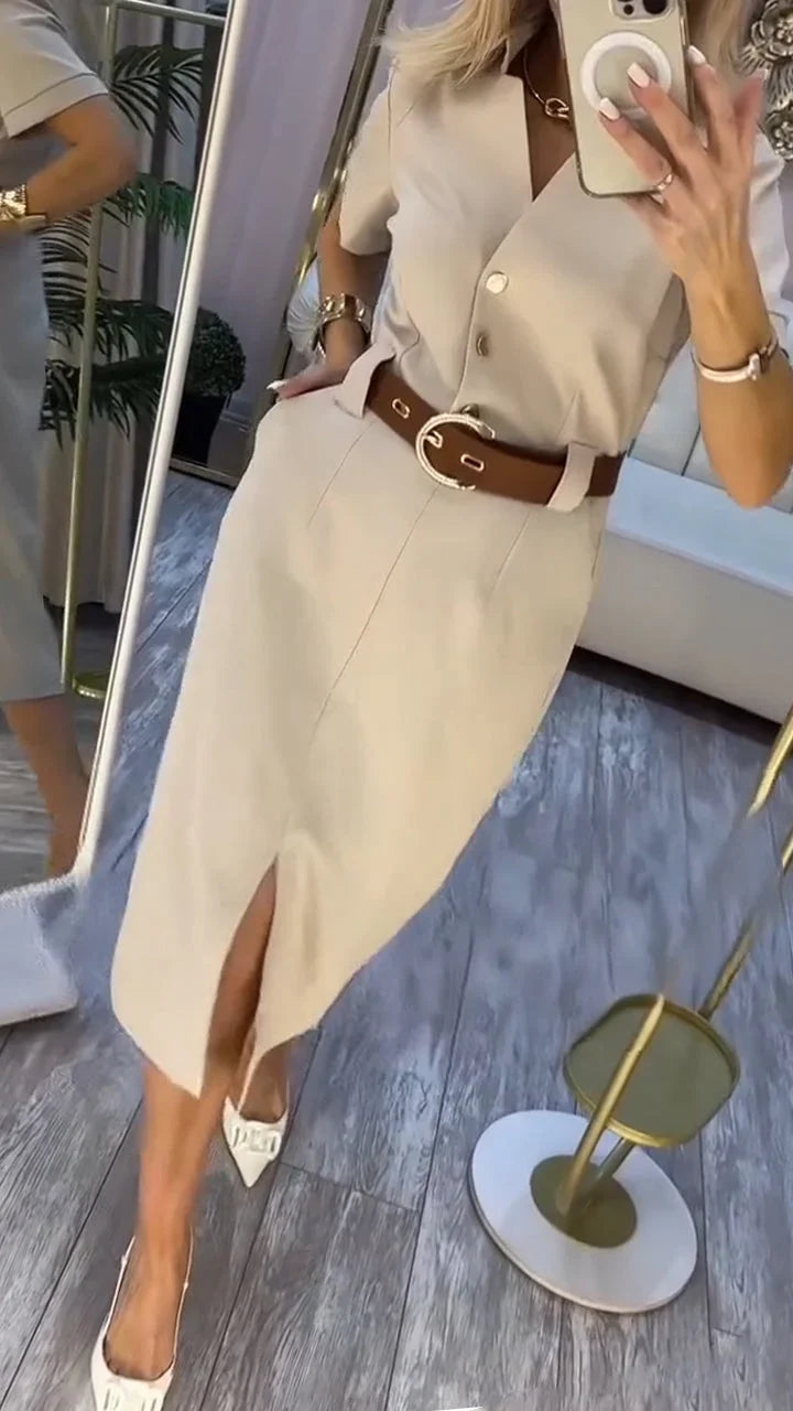 Dámské ležérní šaty s rozparkem na klopě