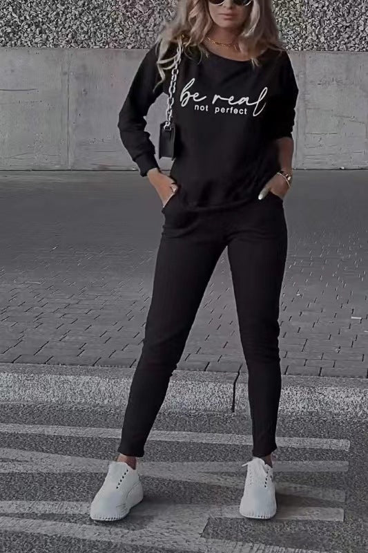 Dvoudílná souprava dámského topu a kalhot