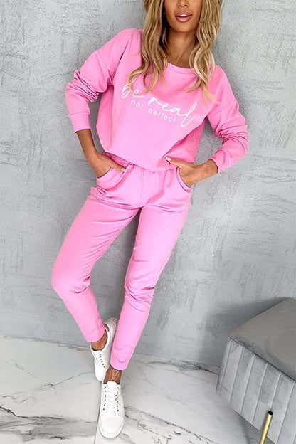 Dvoudílná souprava dámského topu a kalhot