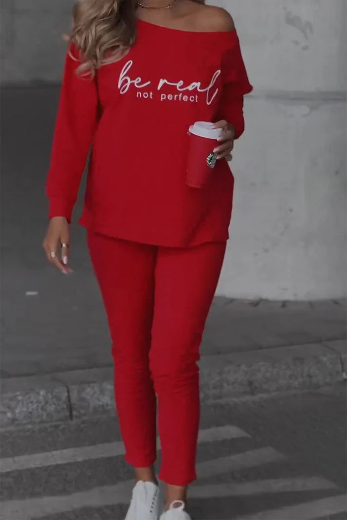 Dvoudílná souprava dámského topu a kalhot