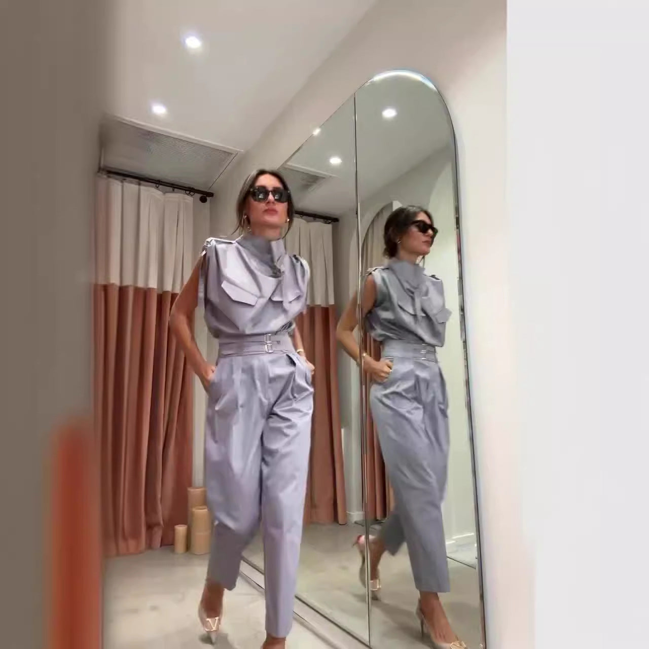 Dámská letní elegantní dvoudílná souprava bez rukávů