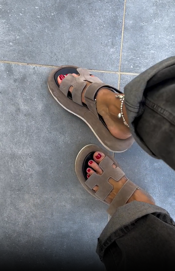 Módní letní ploché sandály pro ženy