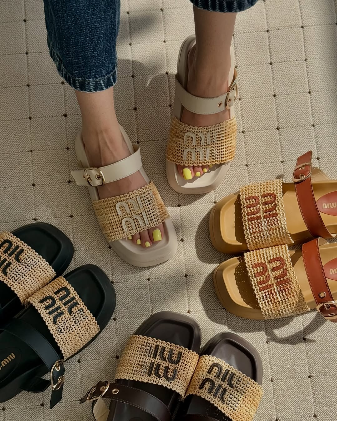 Stylové letní sandály na platformě pro ženy na dovolenou u moře