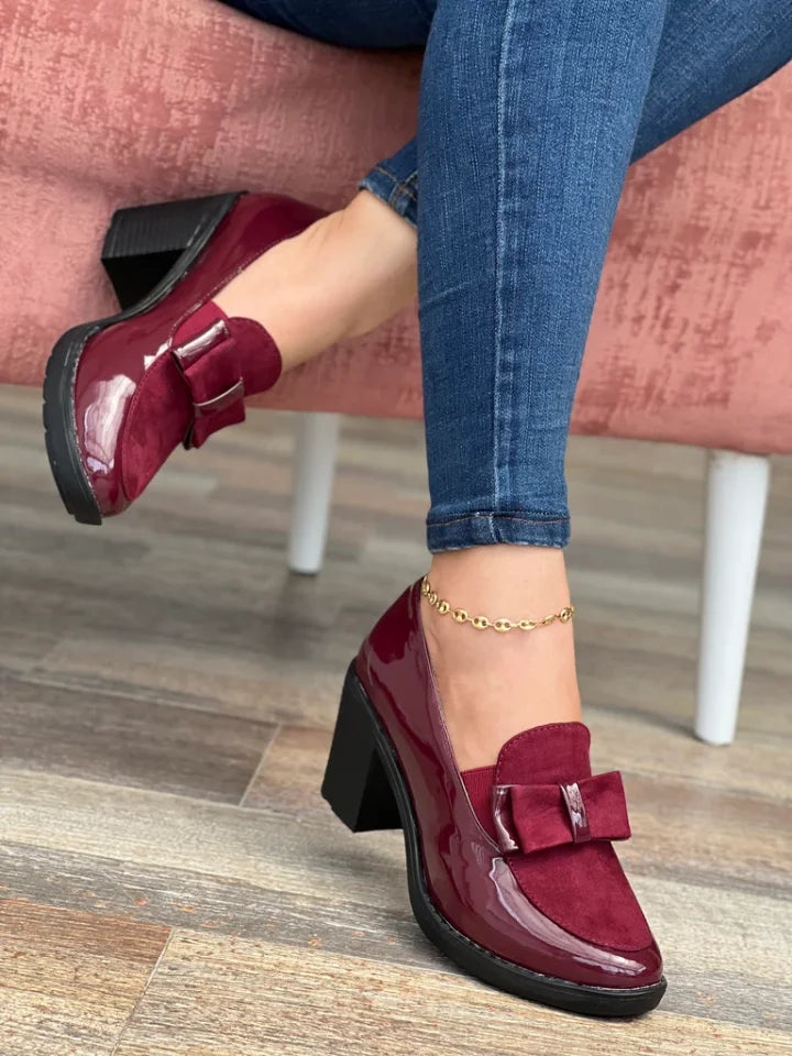 👠 Dámské lakované vysoké podpatky