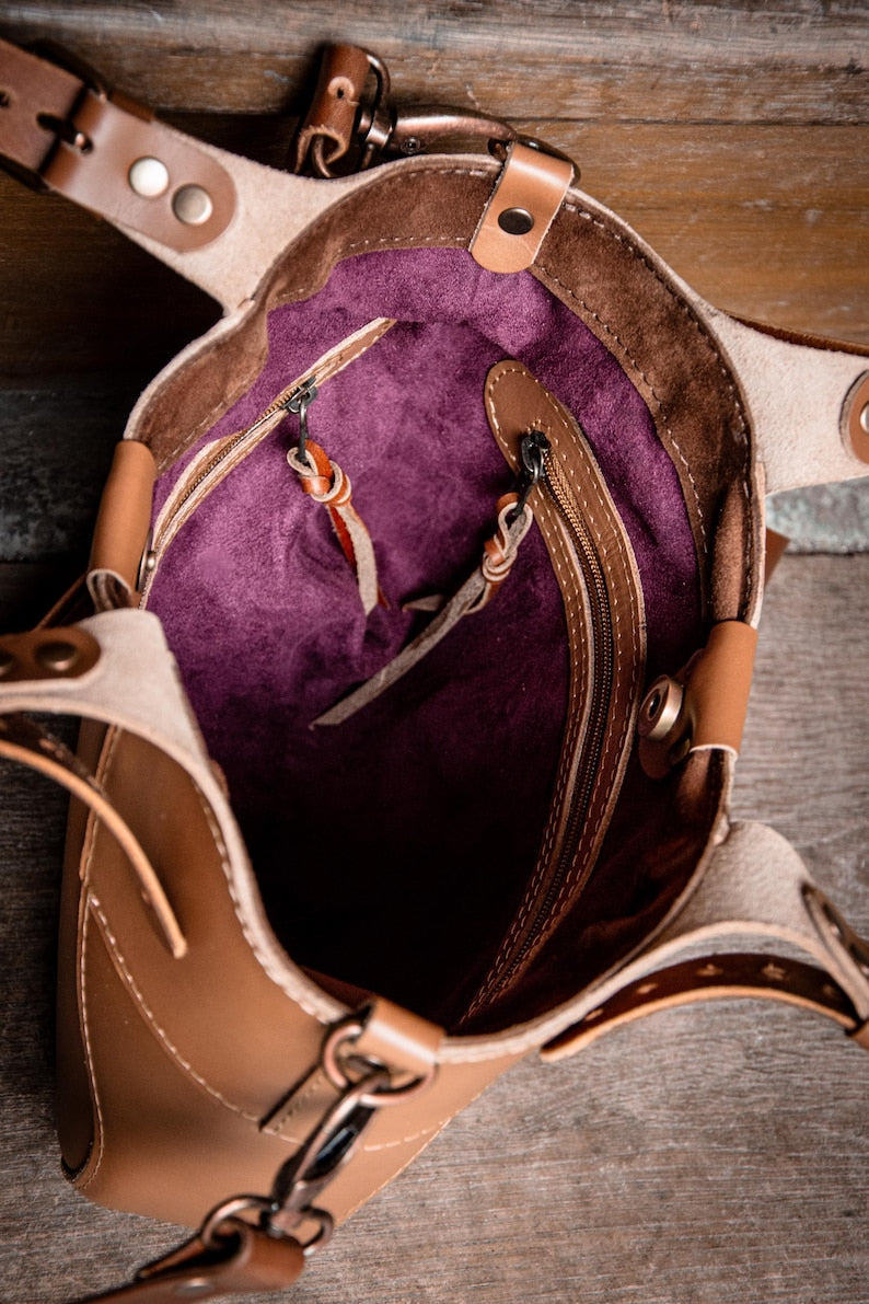 Ručně vyrobená kožená taška. Unikátní, stylová a odolná kabelka. Skvělý dárek. Tohle není čínská kabelka. Můžete si to přizpůsobit.