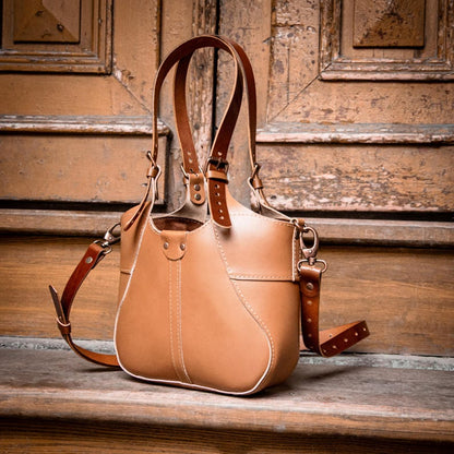 Ručně vyrobená kožená taška. Unikátní, stylová a odolná kabelka. Skvělý dárek. Tohle není čínská kabelka. Můžete si to přizpůsobit.