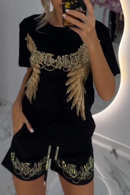 Dámský dvoudílný top a šortky se světlým vzorem