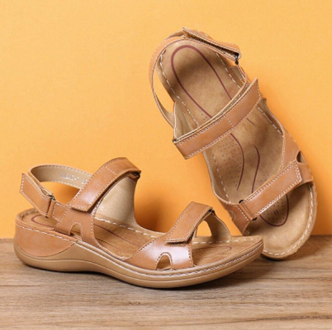 DÁMSKÉ POHODLNÉ SANDÁLOVÉ BOTY