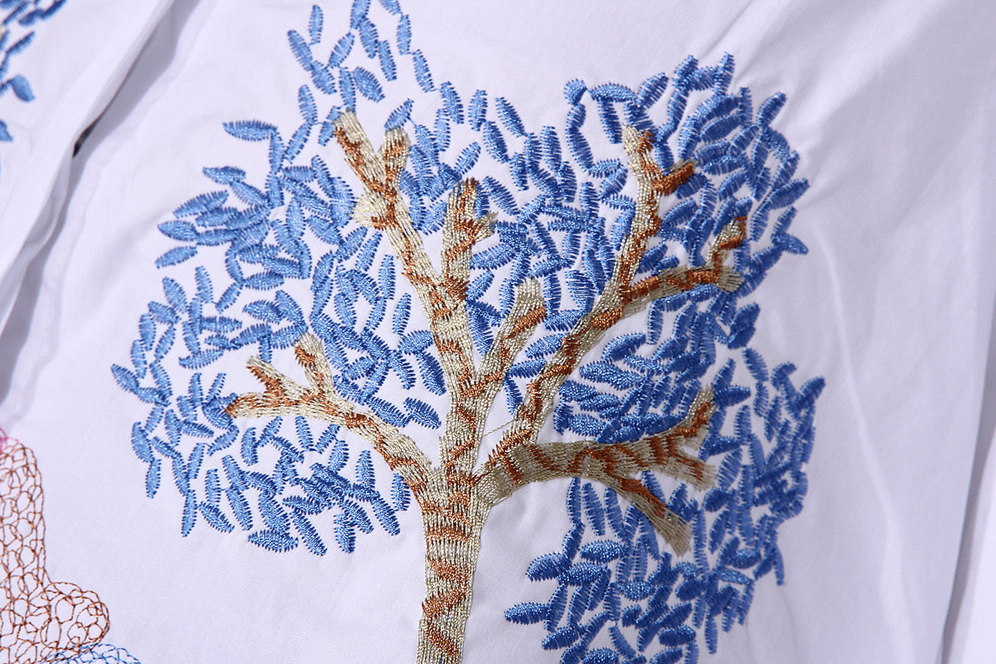 Podzimní nový styl - vyšívaná košile s potiskem