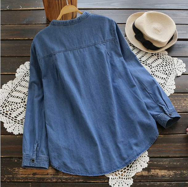 Volná košile z modré džínoviny z bavlny a lnu