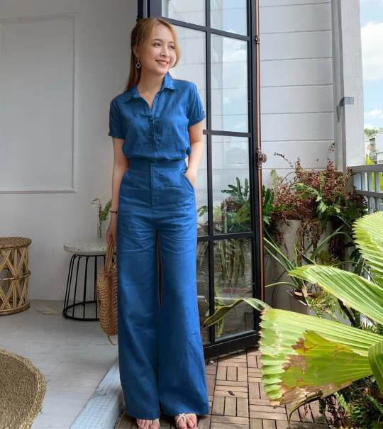 Nový stylový overal s krátkým rukávem