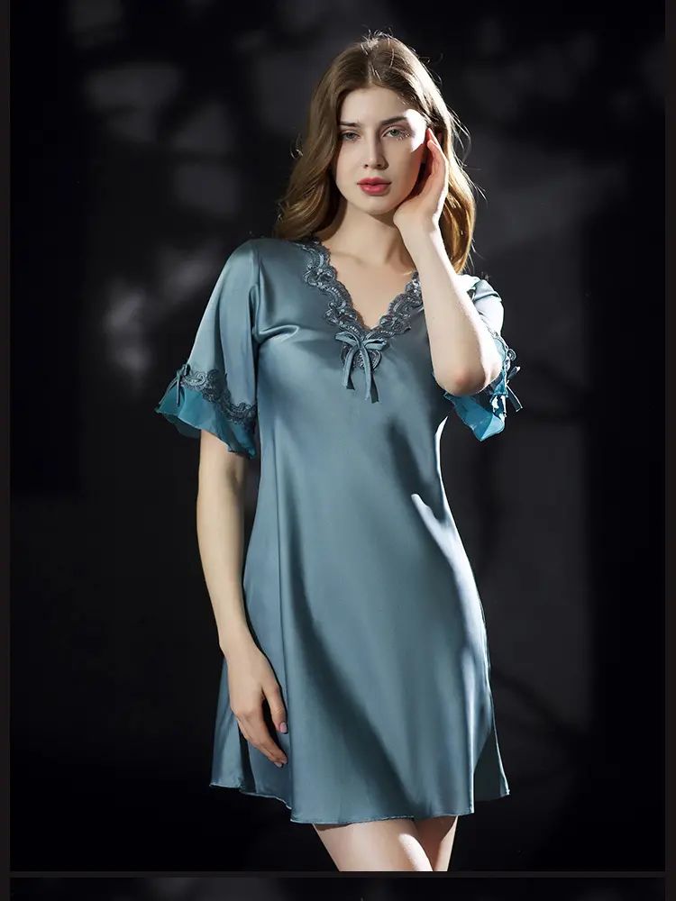 【Dobírka】Dámská krajková noční košile Ice Silk s krátkým rukávem