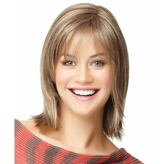 💁‍♀️Krátké hnědé vlasy se šikmými okraji